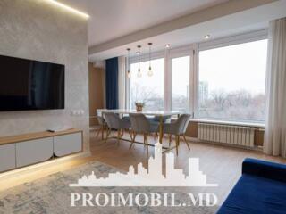 Vă propunem spre vânzare acestapartament cu 1 cameră și living,sect. .