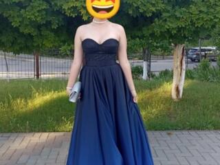 Продам платье на выпускной вечер