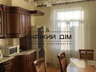 Оренда двокімнатної квартири вул.Щекавицька 30/39.Загальна площа 76 ..