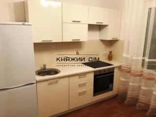 Оренда 1к.кв. у ЖК Патріотика, по вул. Софії Русової 5Б, 40/20/12 кв. 