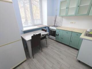 Пропонується в оренду 2-х. кімнатна квартира на Дарницькій площі за ..