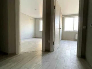 Продам 2-комнатную квартиру с ремонтом в ЖК "Сити Парк" (ул.