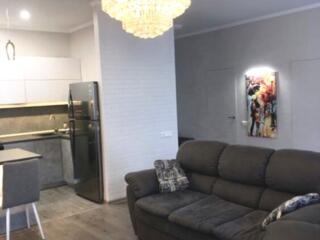 Двухкомнатная квартира на Французском бульваре