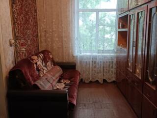 Продам 2 комнаты в коммуне со своими удобствами в Одессе.