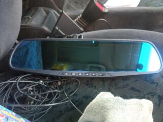 Зеркало заднего вида с двумя камерами