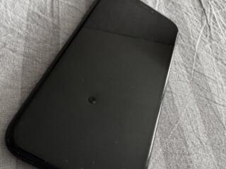 Продам IPhone XR