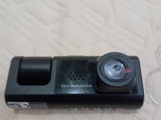 Видеорегистратор для автомобиля новый. Есть русский язык