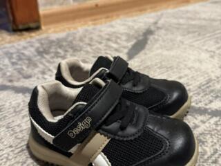 Продам обувь на мальчика