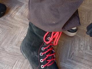 Замшевые стильные ботинки теплые