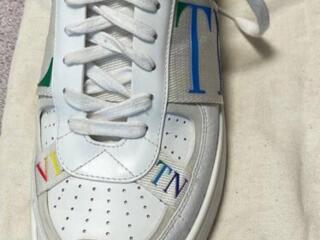 Кроссовки Valentino