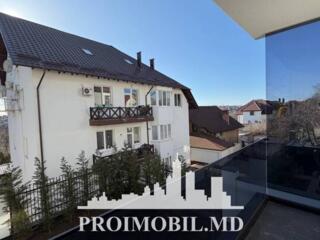 Vă propunem spre vânzare această duplex, în Codru, str. Anton Ablov, .