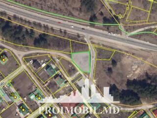 Spre vânzare se oferă teren pentru construcții, situat în Ialoveni, ..