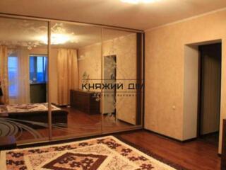 Задається 2-х кімнатна квартира на вул. Здановської (Ломоносова), 58. 