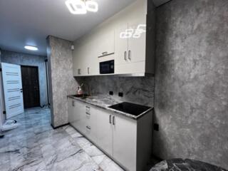 Продам квартиру с ремонтом на пос. Котовского