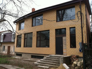 Продам 2-х этажный дом в Приморском районе, Французский ...