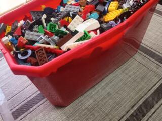 ЛЕГО ящик 3 кг