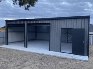 Construim garaje auto pe structură metalică