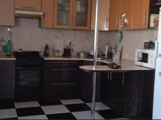 Продам дом в с.Зализничном (Болградский р-н)