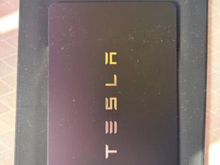 Ключ-карта TESLA
