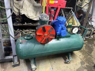 ПРОДАМ КОМПРЕССОР с высокой производительностью