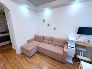 Южная: продам стильную 2-комн. квартиру в двух шагах от центра города!