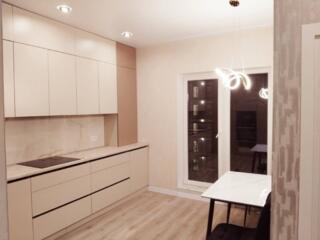 В продаже однокомнатная квартира в Жемчужине на Краснова. Площадью 42 