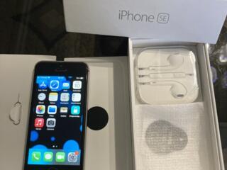 Продам самый компактный iPhone SE 1 (1-е поколение) / 32Гб