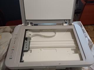 Продам принтер Canon MG2450