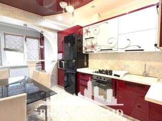 Vă propunem spre vânzare acestapartament cu 2camere și living, sect. .