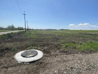 Предлагается к продаже большой земельный участок общей площадью 425 ..