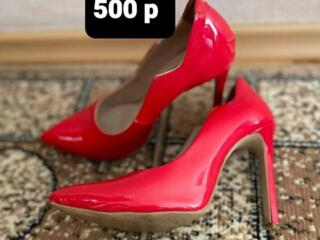 Новая кожаная обувь