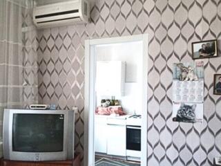 Продается уютная однокомнатная квартира 4/4, рядом со скорой помощью!