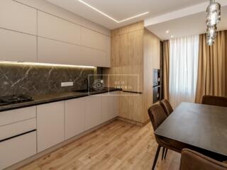 Spre vânzare apartament exclusiv cu 2 camere și living, amplasat în ..