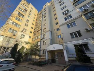 Больше никаких кругов вокруг дома! Вы возвращаетесь домой вечером, а .