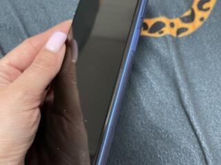 Продам телефон