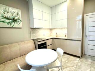 Сдам квартиру в Аркадии! ЖК Элегия парк! Без повышения цены на лето!