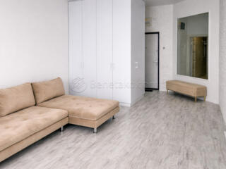 Код: 2656. Стильная квартира с отдельной спальней в Ж/К «Аквамарин»