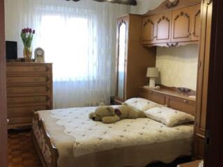 3к ЦЕНТР, 2 этаж, 143 серия, ремонт, мебель, техника