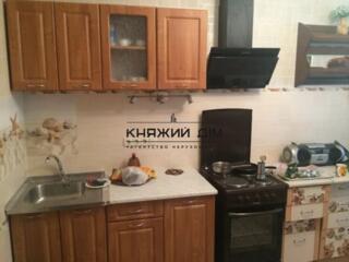 Відмінна однокімнатна квартира за адресою просп. Академіка Глушкова ..