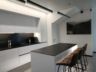 Продам современный коттедж с ремонтом в Совиньоне-3