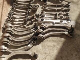 Продам рычаги Фольксваген Пассат Ауди А4