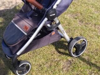 Прогулочная коляска! Продам!