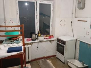 Продам 2-х ком. кв. 7/9 Ленинский г. Бендеры под ремонт.