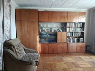 Предлагается к продаже 2 комнаты в 4-комнатной квартире. Лузановка ...