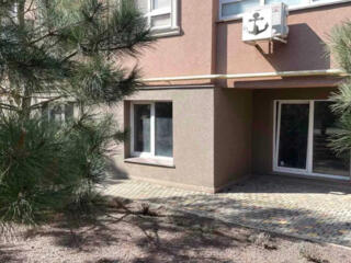 Продам квартиру в ЖК "Якоря" на цокольном этаже (ул.Бочарова