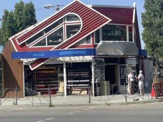 Продам фасадное помещение на М. Малиновского