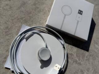 Продам новую оригинальную зарядку для часов Apple Watch