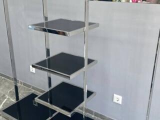 Продаётся качественная мебель для магазина женской одежды