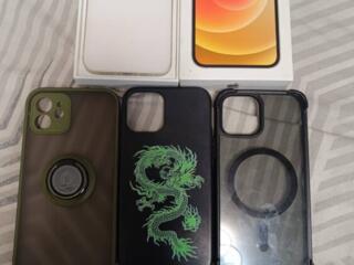 Продам Айфон 12