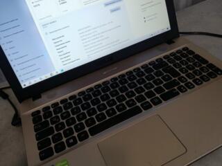 Asus 15.6 i5-7200u/12gb/SSHD 1tb/920m video